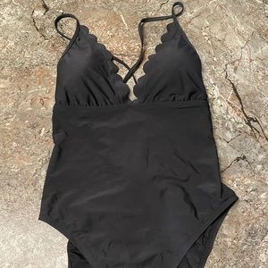 NWOT size 8 La Blanca Swimsuit